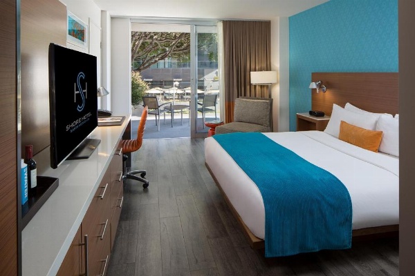 Shore Hotel image 20